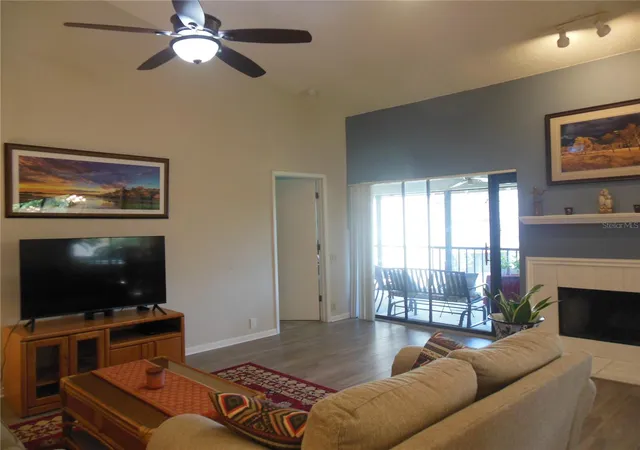4th image of 3053 Landmark Blvd, PALM HARBOR, FL 34684