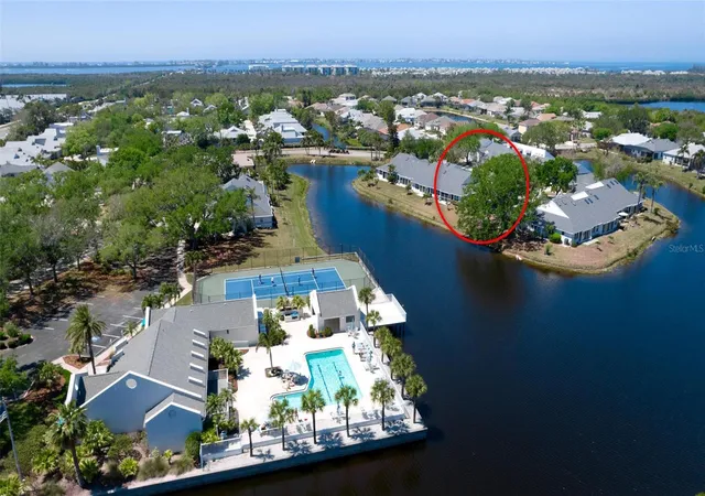 Photo 3 of House for sale at 11009 Jasmine Cir, Bradenton, FL 34209 | MLS# A4688452 | Listing updated on 2026-10-06