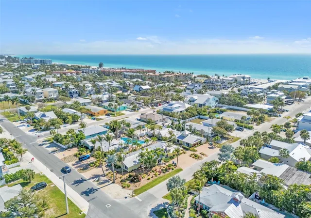 2nd image of 215 67Th St, HOLMES BEACH, FL 34217
