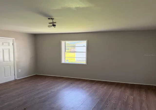 Listing Photo 2 - Condo for sale in building located at 32 N Palmetto Ave, FORT MEADE, FL 33841 - Unit #