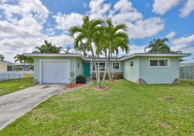 Photo 1 of Single family home for sale at 6907 9th Avenue Nw, Bradenton, FL 34209 | MLS# A4688466 | Listing updated on 2026-04-23