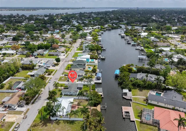 Photo 2 of Single family home for sale at 6907 9th Avenue Nw, Bradenton, FL 34209 | MLS# A4688466 | Listing updated on 2026-04-23