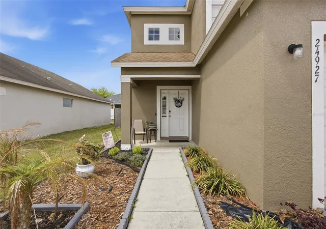 5th image of 24927 Portofino Dr, Lutz, FL 33559 | MLS# TB8492998