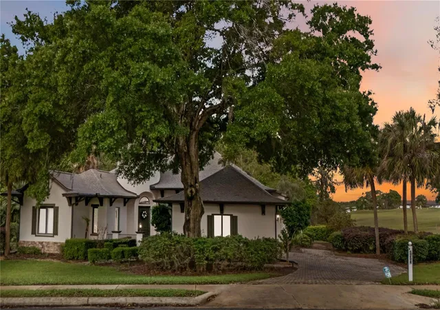1st image of 5204 Greens Dr, Lady Lake, FL 32159 | MLS# G5110432