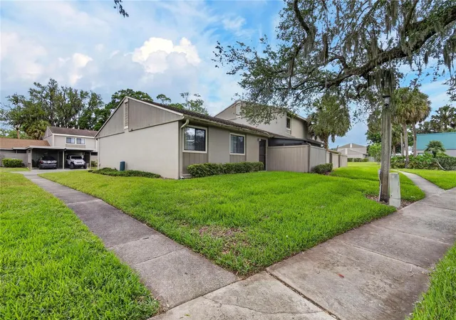 5th image of 7933 Pine Dr, TEMPLE TERRACE, FL 33637