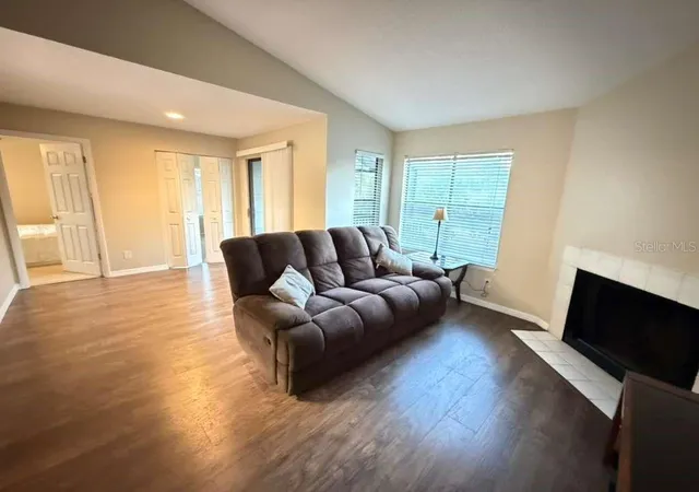 4th image of 3708 Idlebrook Cir, Casselberry, FL 32707