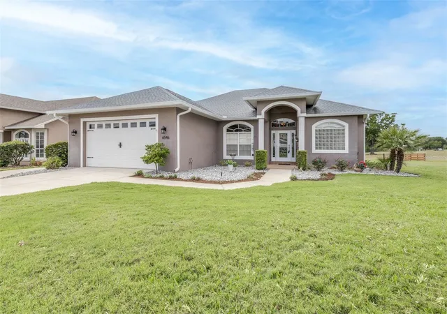 Homes for sale in Lakeland, FL | 6546 Bendelow Dr, Lakeland, FL 33810 | MLS# L4960767