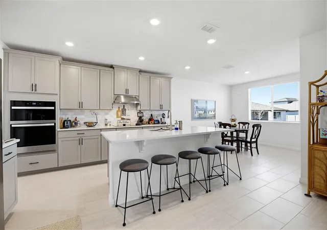 3rd image of 2016 Rosewood Dr, Bartow, FL 33830 | MLS# TB8493068