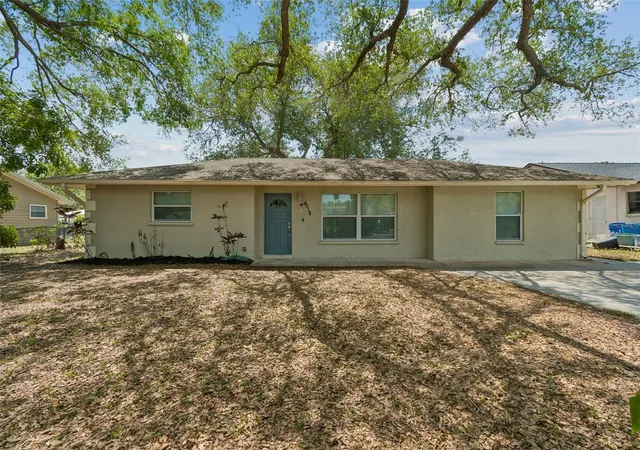 Photo 1 of Single family home for sale at 4018 Prado Dr, Sarasota, FL 34235 | MLS# A4688500 | Listing updated on 2026-08-12