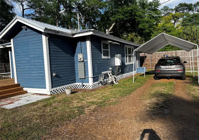 1st image of 208 Ne 18th St, Gainesville, FL 32641 | MLS# GC539076
