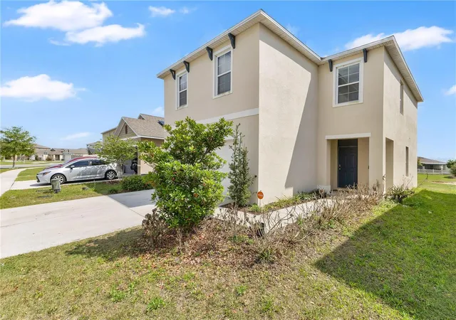 Photo 2 of Single family home for sale at 167 Eagleview Loop, Davenport, FL 33837 | MLS# S5147000 | Listing updated on 2026-04-03