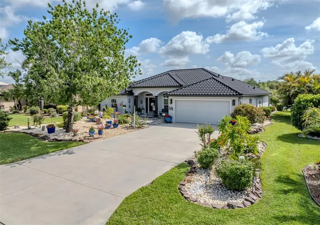 1st image of 132 Wading Bird Dr, Venice, FL 34292 | MLS# N6143710