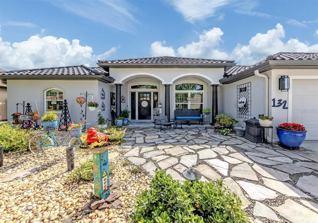 3rd image of 132 Wading Bird Dr, Venice, FL 34292 | MLS# N6143710