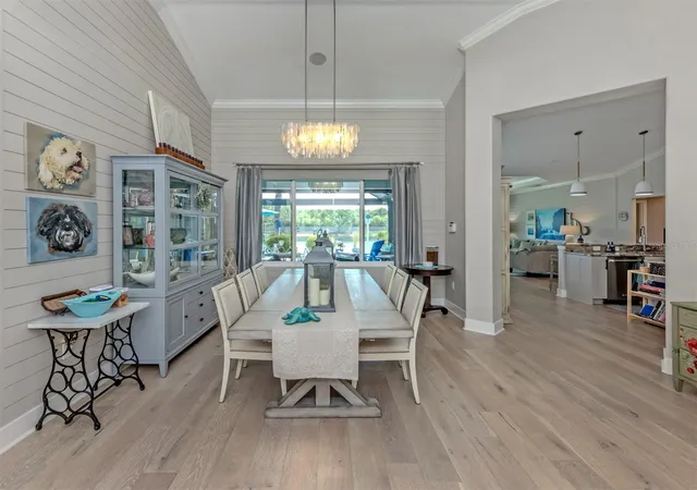4th image of 132 Wading Bird Dr, Venice, FL 34292 | MLS# N6143710