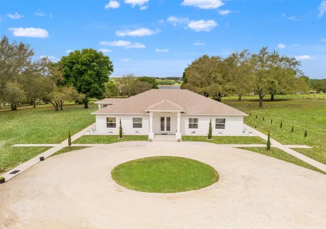 Photo 2 of Single family home for sale at 11155 Cherry Lake Rd, Clermont, FL 34715 | MLS# G5110457 | Listing updated on 2026-10-08