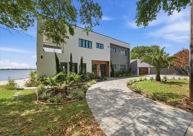 Photo 3 of Single family home for sale at 2175 S Tropical Trl, Merritt Island, FL 32952 | MLS# O6395661 | Listing updated on 2026-09-22