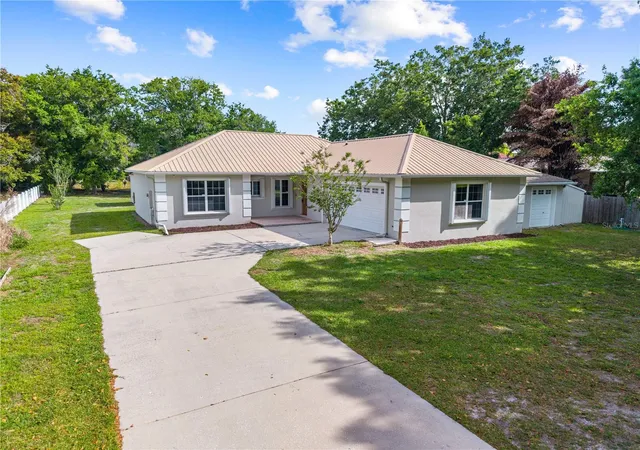 Photo 2 of Sale Pending at 750 W New Nolte Rd, Saint Cloud, FL 34769 | MLS# S5147017 | Listing updated on 2026-08-13