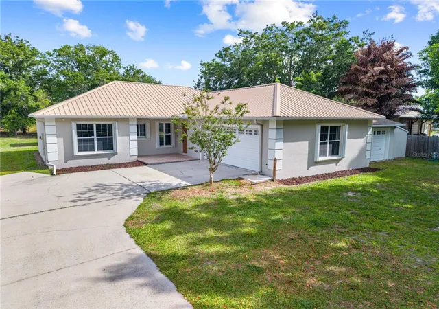 Photo 3 of Sale Pending at 750 W New Nolte Rd, Saint Cloud, FL 34769 | MLS# S5147017 | Listing updated on 2026-08-13