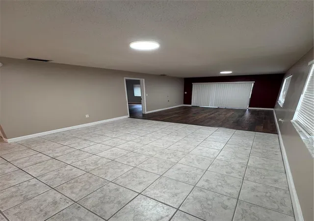 4th image of 511 Longfellow Ct #B, Safety Harbor, FL 34695 | MLS# W7884454