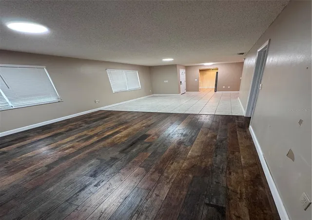 5th image of 511 Longfellow Ct #B, Safety Harbor, FL 34695 | MLS# W7884454