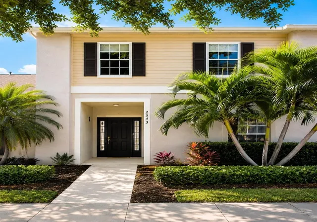 Townhouse for sale at 2543 Old Kent Cir, KISSIMMEE, FL 34758 | MLS# O6395678