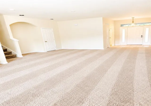Photo 4 of Townhouse for sale at 2543 Old Kent Cir, Kissimmee, FL 34758 | MLS# O6395678 | Listing updated on 2026-09-06