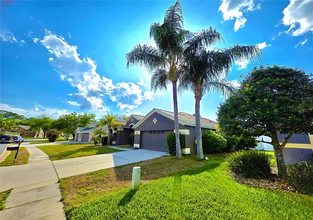 3rd image of 7927 Roundelay Dr, New Port Richey, FL 34654 | MLS# TB8493202