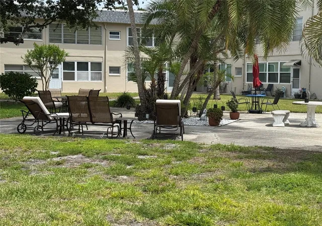 5th image of 5720 13Th Ave N, St. Petersburg, FL 33710