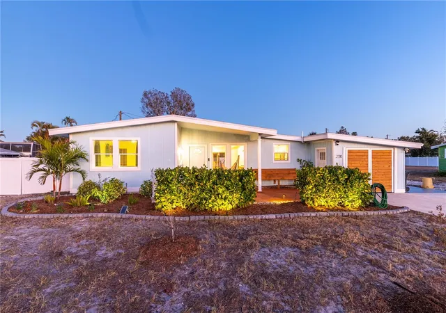 Homes for sale in St Petersburg, FL | 2110 Alcazar Wy S, St Petersburg, FL 33712 | MLS# TB8493208