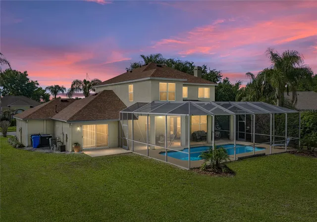 2nd image of 5104 Whispering Leaf Trl, Valrico, FL 33596 | MLS# TB8493213