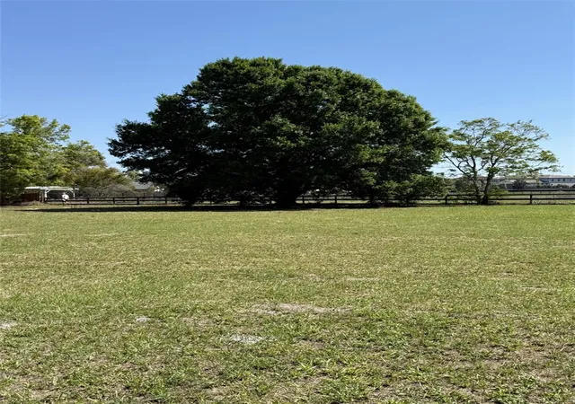 Photo 4 of Land for sale at 13125 Filly Ct, Windermere, FL 34786 | MLS# O6395698 | Listing updated on 2026-08-15
