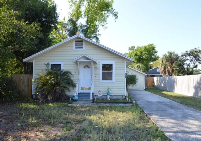 1st image of 2852 60th Ave N, St Petersburg, FL 33714 | MLS# TB8493238