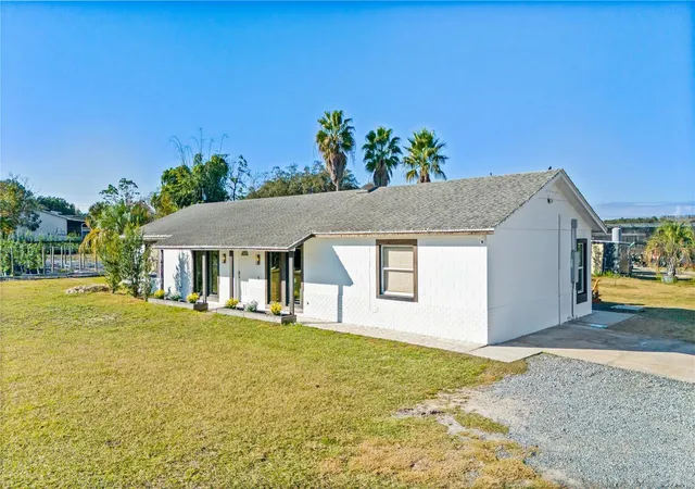 Photo 3 of Single family home for sale at 4004 Rex Dr, Winter Garden, FL 34787 | MLS# O6395737 | Listing updated on 2026-07-16