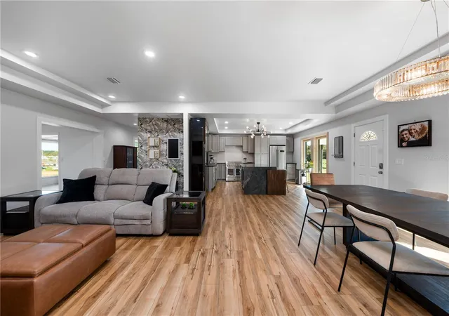 Photo 5 of Single family home for sale at 4004 Rex Dr, Winter Garden, FL 34787 | MLS# O6395737 | Listing updated on 2026-07-16