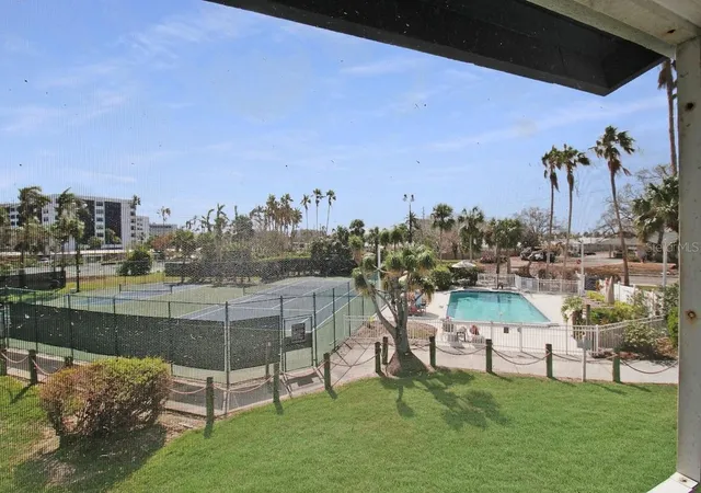 Listing Photo 2 - Condo for sale in building located at 1206 Siesta Bayside Dr, SARASOTA, FL 34242 - Unit #1206B
