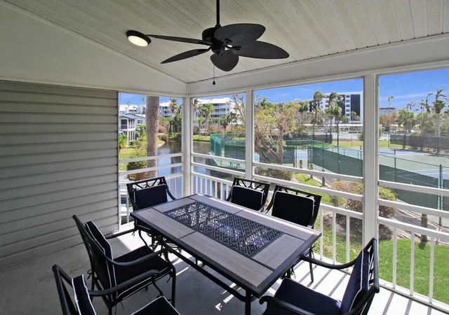 Listing Photo 5 - Condo for sale in building located at 1206 Siesta Bayside Dr, SARASOTA, FL 34242 - Unit #1206B