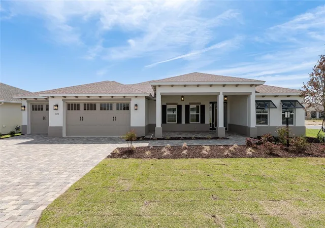 Photo 3 of Single family home for sale at 10154 Sw 85th Place Rd, Ocala, FL 34481 | MLS# OM722018 | Listing updated on 2026-10-06