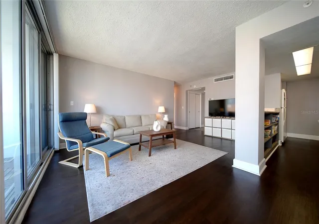 Homes for sale in St Petersburg, FL | 470 3Rd St S #612, St Petersburg, FL 33701 | MLS# TB8493303