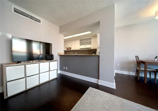 Homes for sale in St Petersburg, FL | 470 3Rd St S #612, St Petersburg, FL 33701 | MLS# TB8493303