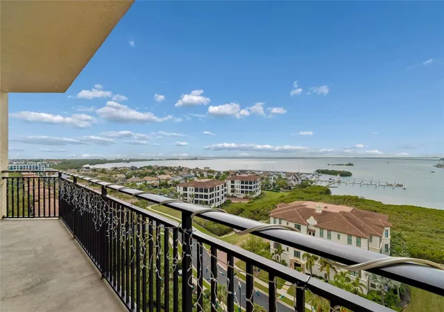 4th image of 5823 Bowen Daniel Dr, Tampa, FL 33616