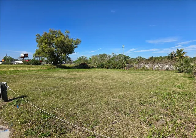 3rd image of 205 Snively Ave, Eloise, FL 33880 | MLS# P4938315