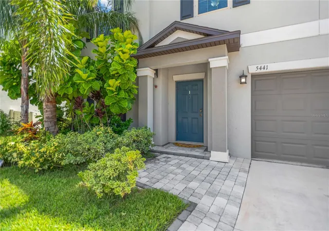 Photo 3 of Single family home for sale at 5441 Rainwood Meadows Dr, Apollo Beach, FL 33572 | MLS# O6395767 | Listing updated on 2026-09-03