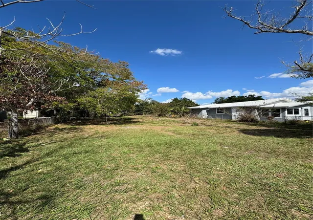 1st image of 831 4th St, Winter Haven, FL 33881 | MLS# L4960795