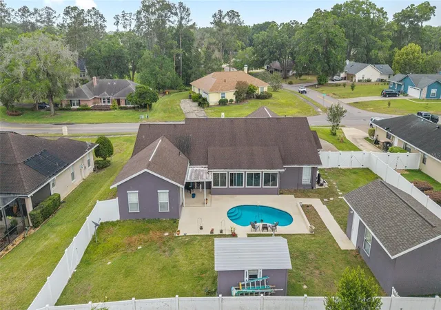 Photo 2 of Single family home for sale at 4807 Se 14th Street, Ocala, FL 34471 | MLS# OM722044 | Listing updated on 2026-08-31