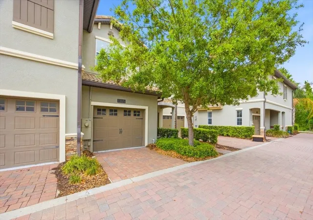 3rd image of 1365 Shinnecock Hills Dr, Davenport, FL 33896 | MLS# O6395807