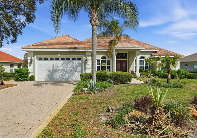 3rd image of 9203 Lake Cypress Loop, Weeki Wachee, FL 34613 | MLS# W7884490