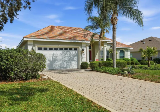 5th image of 9203 Lake Cypress Loop, Weeki Wachee, FL 34613 | MLS# W7884490
