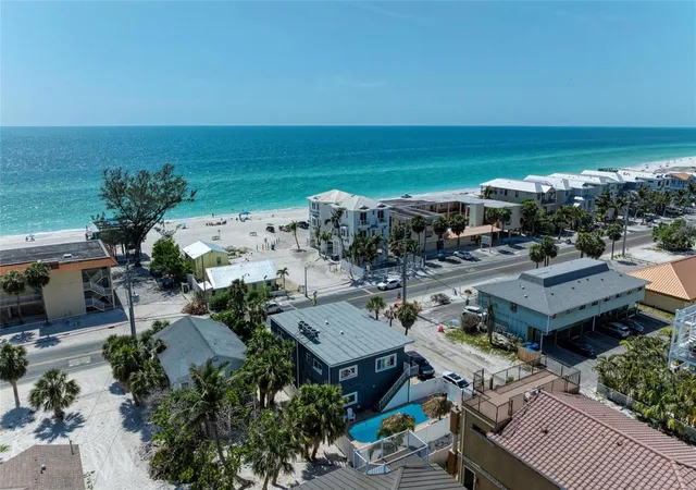 3rd image of 101 25Th St N, Bradenton Beach, FL 34217