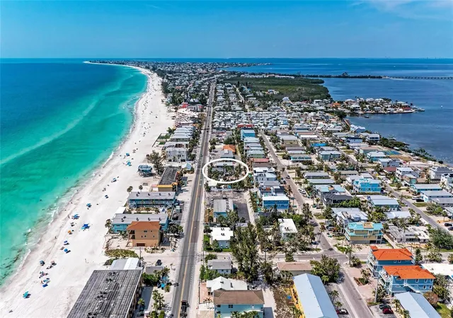 4th image of 101 25Th St N, Bradenton Beach, FL 34217