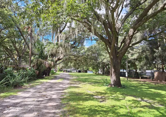 Photo 1 of Single family home for sale at 1257 Lynchburg Rd, Lake Alfred, FL 33850 | MLS# P4938321 | Listing updated on 2026-09-29